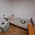 Pod Vinogradi *