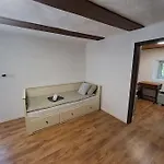 Pod Vinogradi