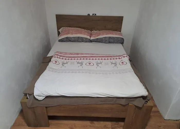 Pod Vinogradi Skocjan (Skocjan)